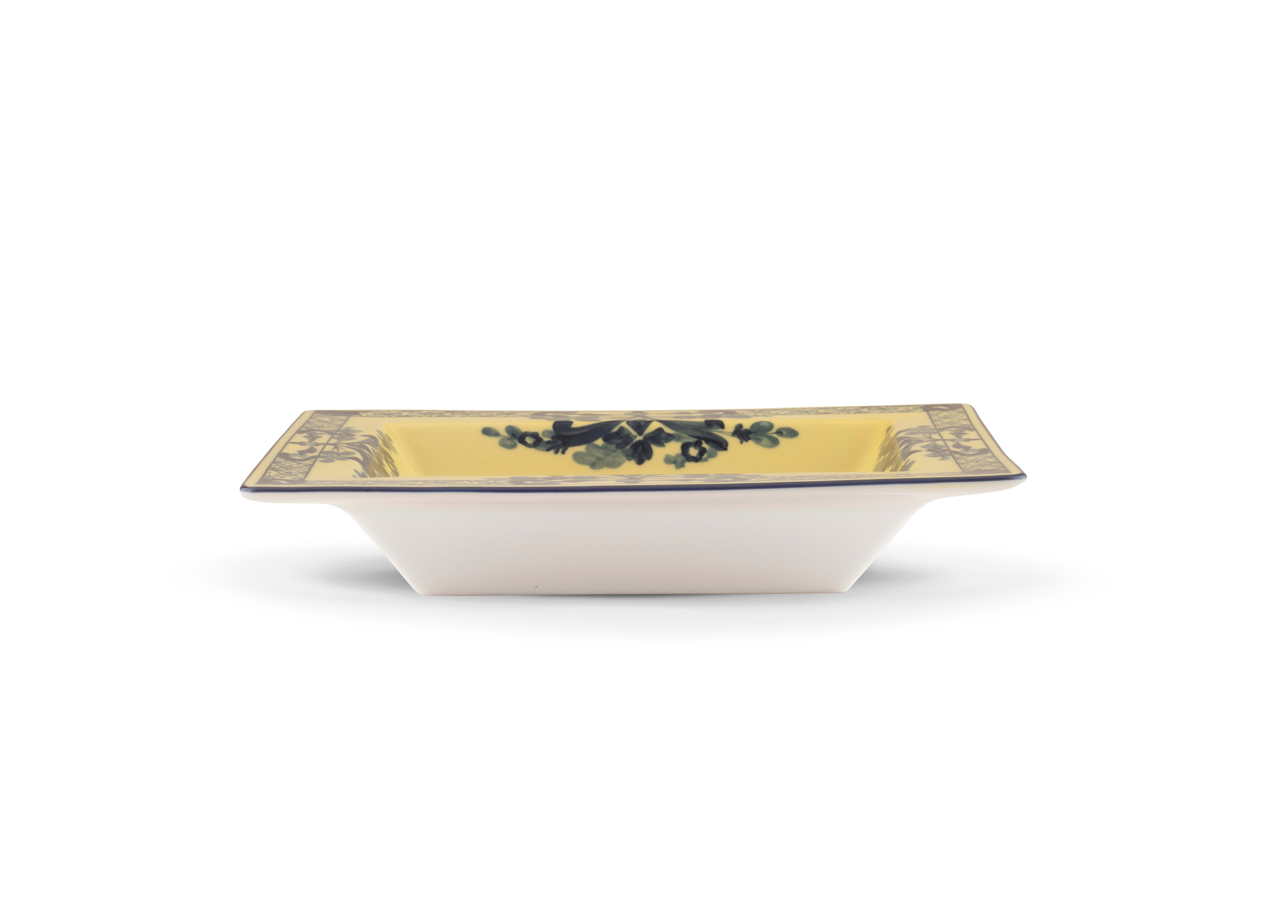 Citrine-yellow porcelain rectangular change tray | GINORI 1735