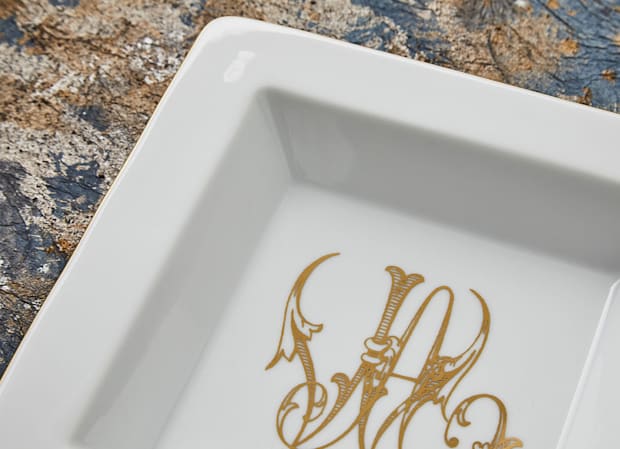 large change tray oro - personalizableCorona Monogram-4