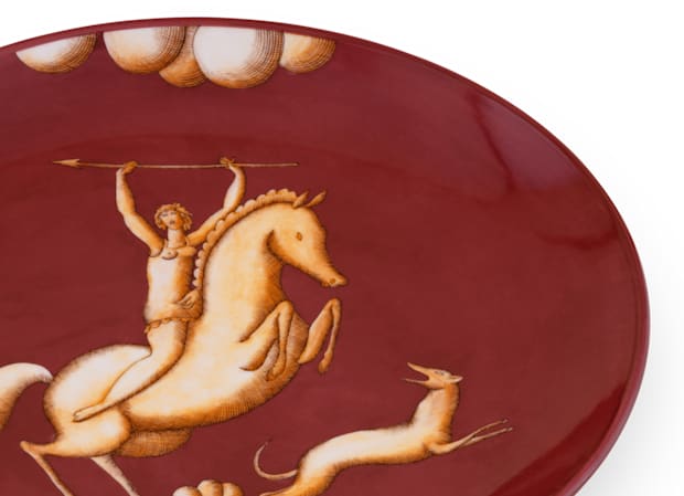 Amazzone Con Giavellotto Plate - Red | GINORI 1735