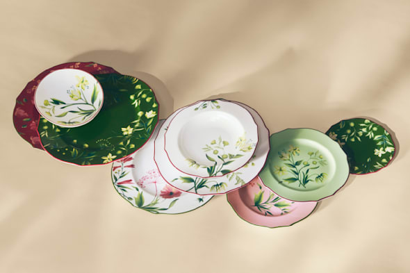 DESIGNER PLACEMATS AND CHARGER PLATES