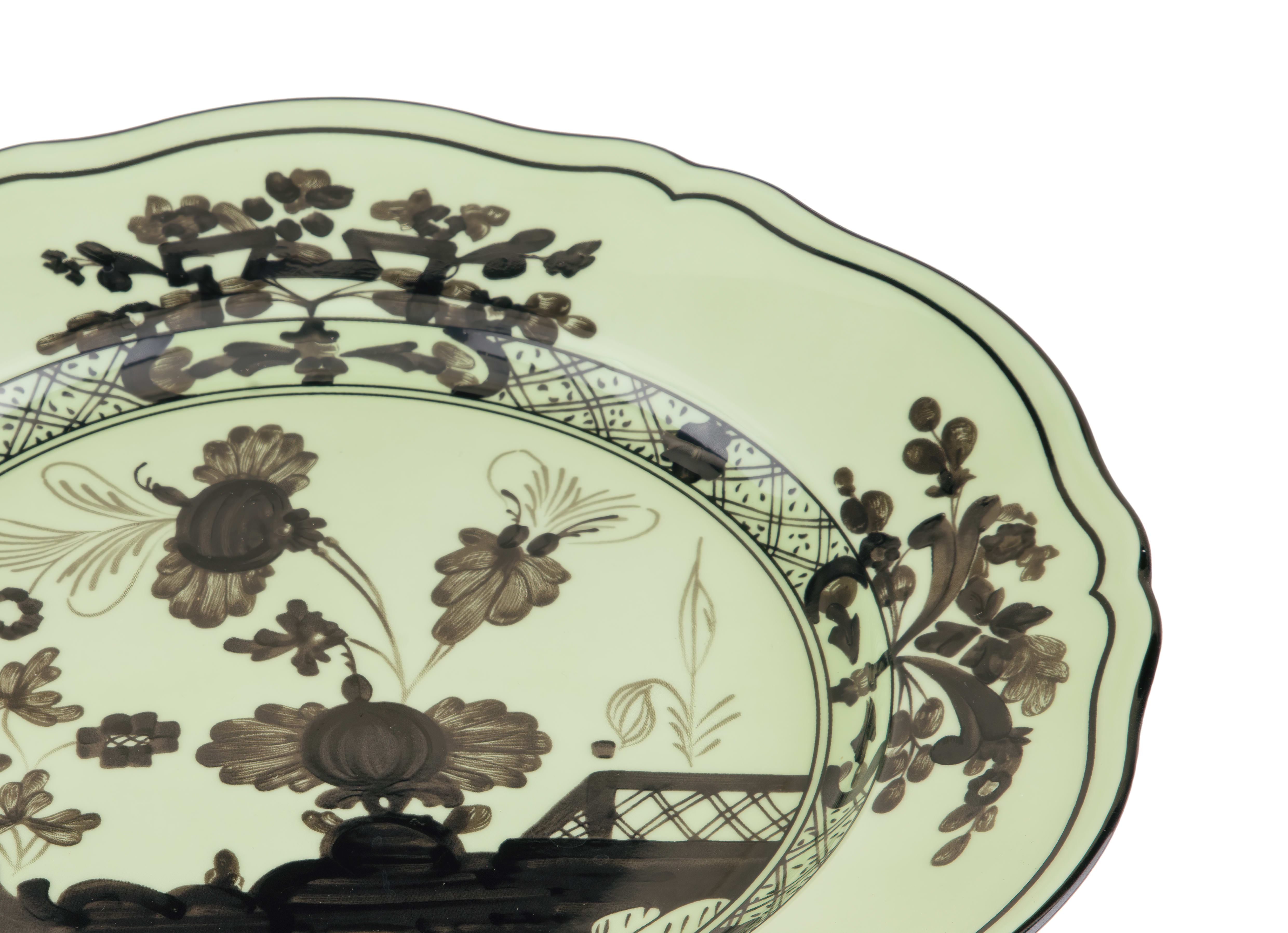 Barium-green porcelain flat plate | GINORI 1735