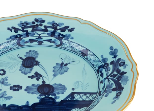 Iris blue flat plate in porcelain | GINORI 1735